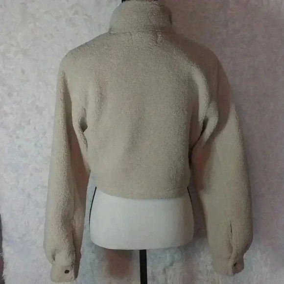 Crop Fleece Jacket Snap Front Size Small/Medium - Picture 2 of 5